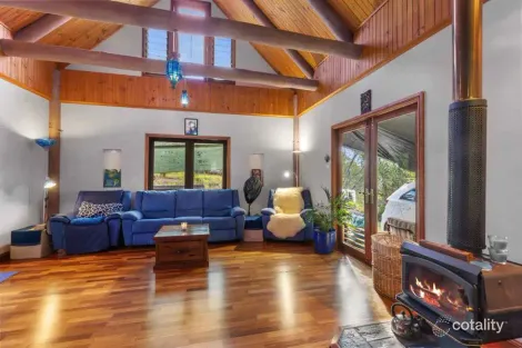 528 Tagigan Rd, Goomboorian, QLD 4570