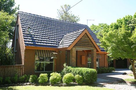 10 Barkers Rd, Chum Creek, VIC 3777