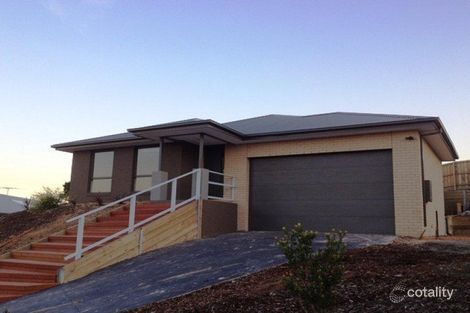 Property photo of 7 Oswin Court Sunbury VIC 3429