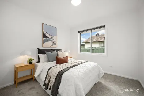 Property photo of 84 Morgan Crescent Curtin ACT 2605