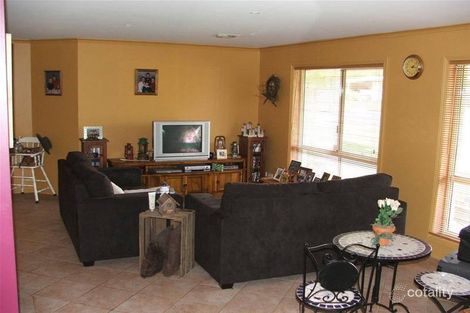 Property photo of 7 Twila Grove Mount Gambier SA 5290