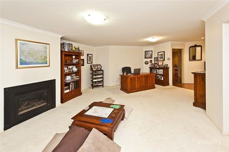Property photo of 12 Morfontaine Parade Port Kennedy WA 6172