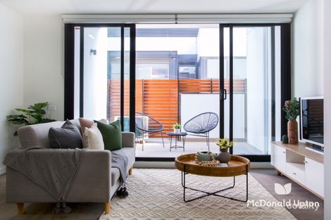 Property photo of 205/1044-1046 Mt Alexander Road Essendon VIC 3040