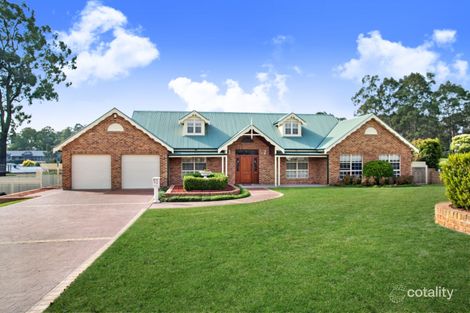 5 Arcadia Cl, Bolwarra Heights, NSW 2320