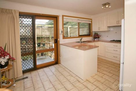 Property photo of 2/110 Carrington Road Box Hill VIC 3128