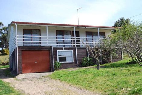 1 Outlook Ave, Lakes Entrance, VIC 3909