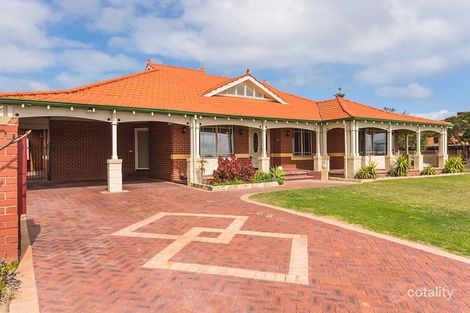 Property photo of 10 Willandra Place Hillarys WA 6025