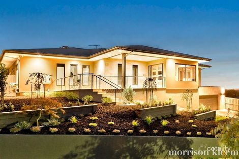 4 Melliodora Cres, Greensborough, VIC 3088