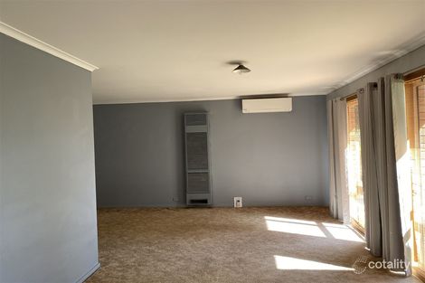 10 Walker Dr, Drouin, VIC 3818