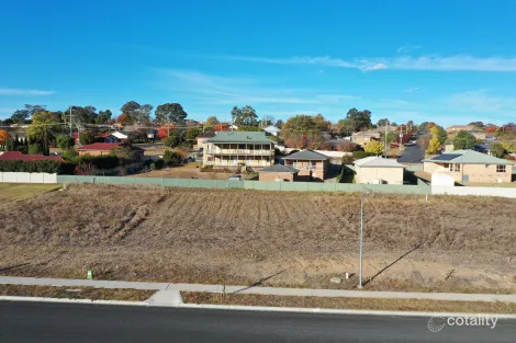 18 Wall St, Young, NSW 2594
