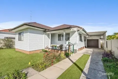 Property photo of 7 Maxwell Street Fairy Meadow NSW 2519