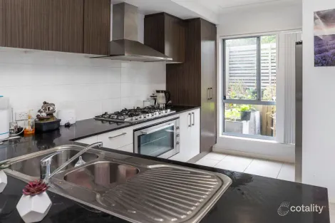 32 Gunther Ave, Coomera, QLD 4209