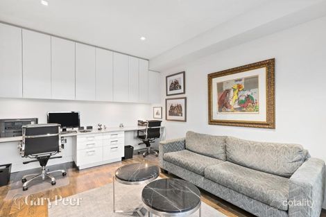 Property photo of 2/31 Sylverly Grove Caulfield VIC 3162