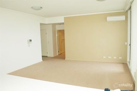 Property photo of 580/33 Hill Road Wentworth Point NSW 2127