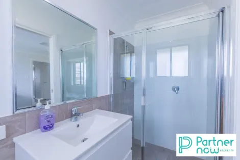 Property photo of 2/12 Bellas Way North Tamworth NSW 2340