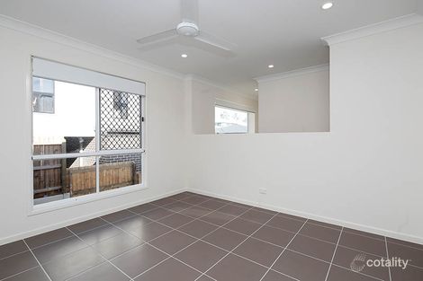 Property photo of 4 Madeira Street Springfield Lakes QLD 4300