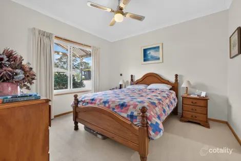 Property photo of 26 Keogh Drive Spring Gully VIC 3550