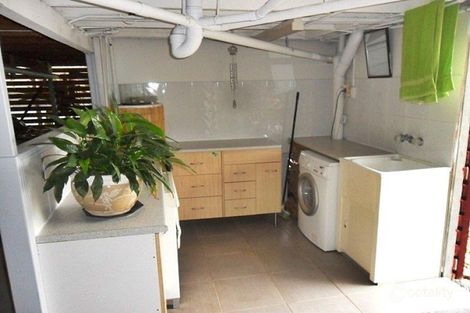 Property photo of 2 Rosewood Court Brightview QLD 4311