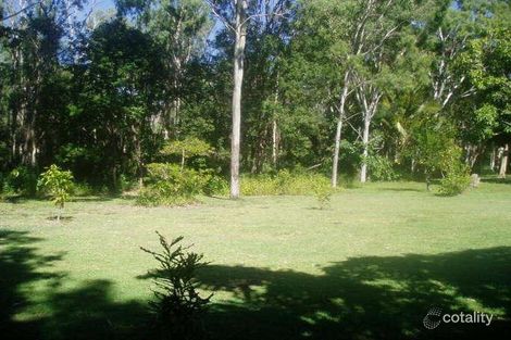 27 Milkins St, Ball Bay, QLD 4741