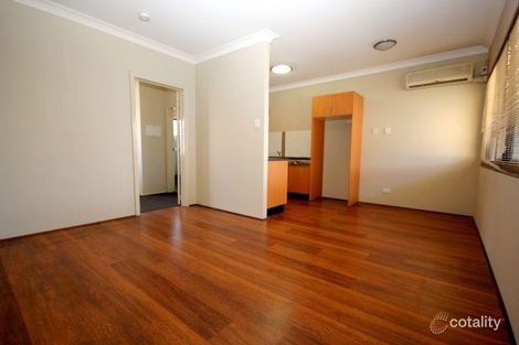 6/8 Kitchener St, Coorparoo, QLD 4151