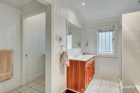 Property photo of 61 Dansie Street Greenslopes QLD 4120