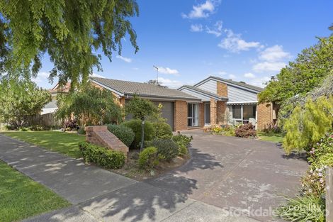 112 Avebury Dr, Berwick, VIC 3806
