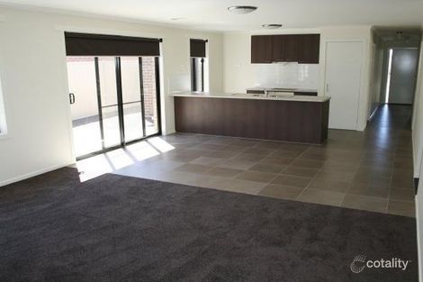 Property photo of 1 Robilliard Way Sebastopol VIC 3356