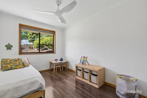 Property photo of 18 Evandale Circuit Happy Valley SA 5159