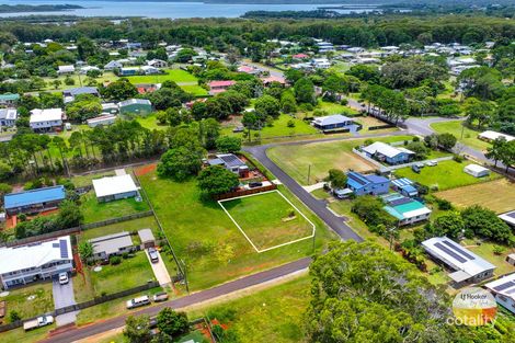 1 Fiji St, Russell Island, QLD 4184