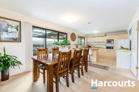 Property photo of 15 Amity Way Cranbourne West VIC 3977