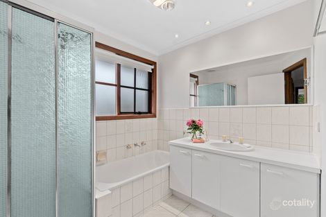 Property photo of 3/32 Lee Avenue Mount Waverley VIC 3149