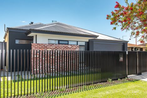 2/128 Lacey St, Beckenham, WA 6107