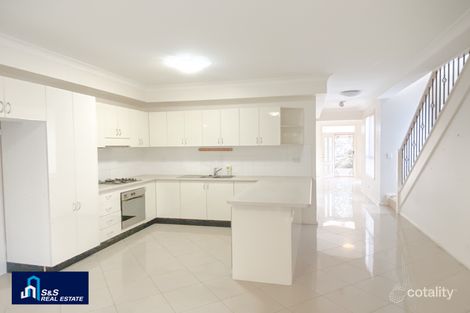 Property photo of 52 Binalong Road Old Toongabbie NSW 2146