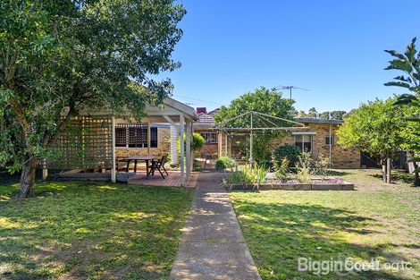 Property photo of 303 Lawrence Road Mount Waverley VIC 3149