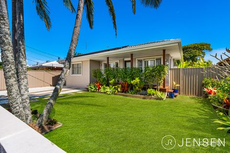 170 Townson Ave, Palm Beach, QLD 4221