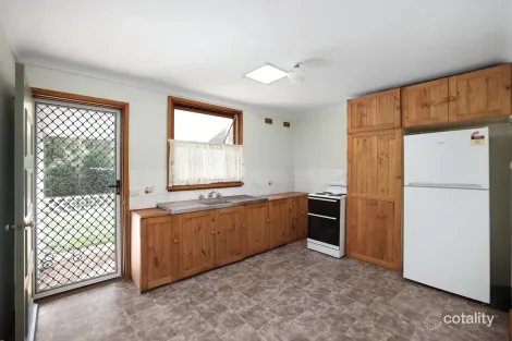 Property photo of 76 Old Hume Highway Yerrinbool NSW 2575