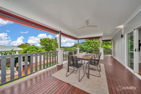 Property photo of 17 Solomon Place Mooroobool QLD 4870