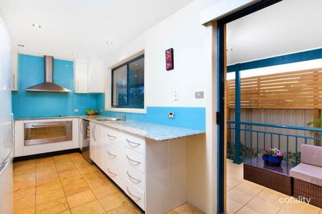 Property photo of 8 Henley Road Thirroul NSW 2515