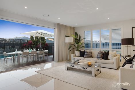 Property photo of 4 Catana Crescent Hope Island QLD 4212