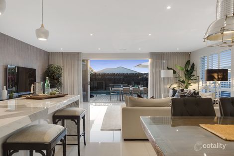 Property photo of 4 Catana Crescent Hope Island QLD 4212