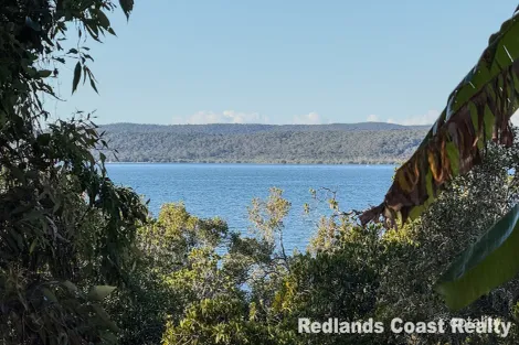 15 Lovell Pde, Lamb Island, QLD 4184