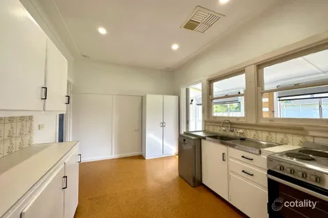 Property photo of 69 Hill Street Forbes NSW 2871