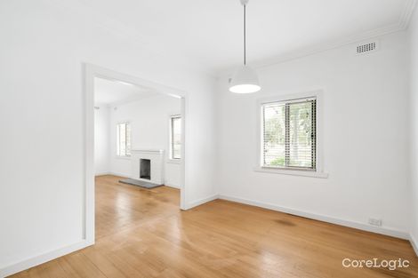 Property photo of 2 Fowler Crescent Newport VIC 3015