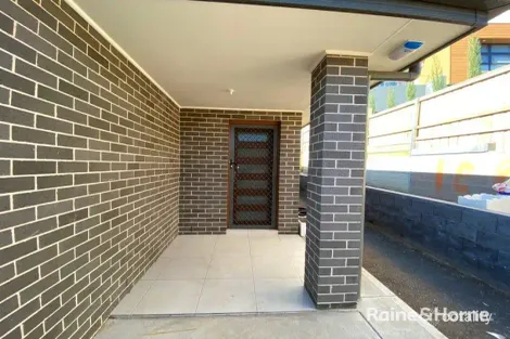 21 Pendergast Ave, Minto, NSW 2566