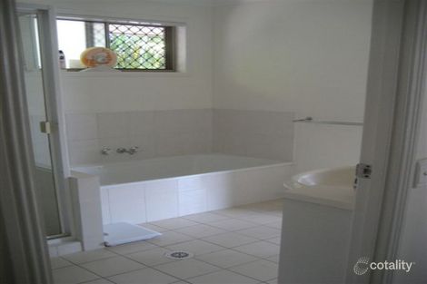 Property photo of 6 Pascali Court Varsity Lakes QLD 4227