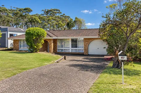 17 Suncrest Ave, Sussex Inlet, NSW 2540
