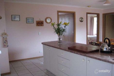 Property photo of 24 Wyndham Avenue Cowes VIC 3922