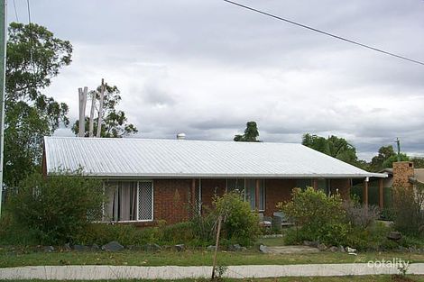 42 Whiteman St, Crestmead, QLD 4132