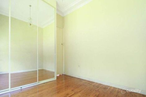 Property photo of 21 Phillips Crescent Mangerton NSW 2500