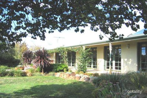 252 Rochford Rd, Lancefield, VIC 3435